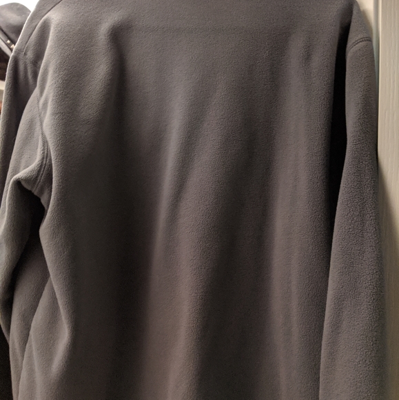 Sweater/jacket - Picture 2 of 3